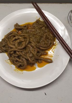 A picture of Curry malana (chicken intestines).