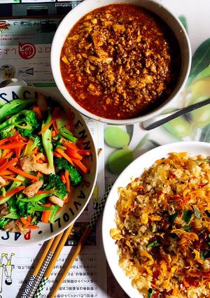Hình của món Cơm rang khô gà.