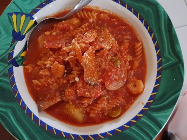 Easy Way Prepare Italian Minestrone Soup with Pesto the  Makes Drooling Appealing