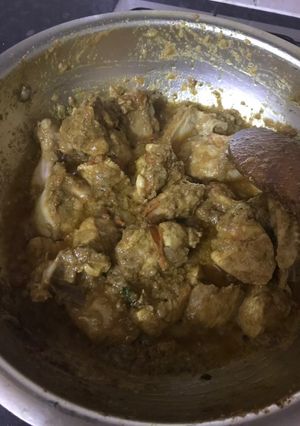 A picture of Brown chicken.