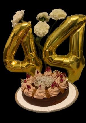 Foto di Torta di Compleanno con Camy Cream alla Crema di Nocciole