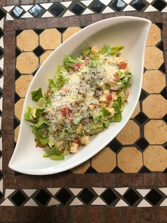 Una foto de Ensalada Caprecésar