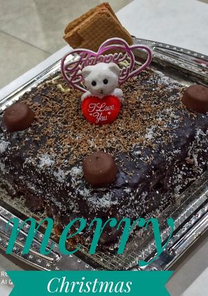 A picture of Christmas special cake.