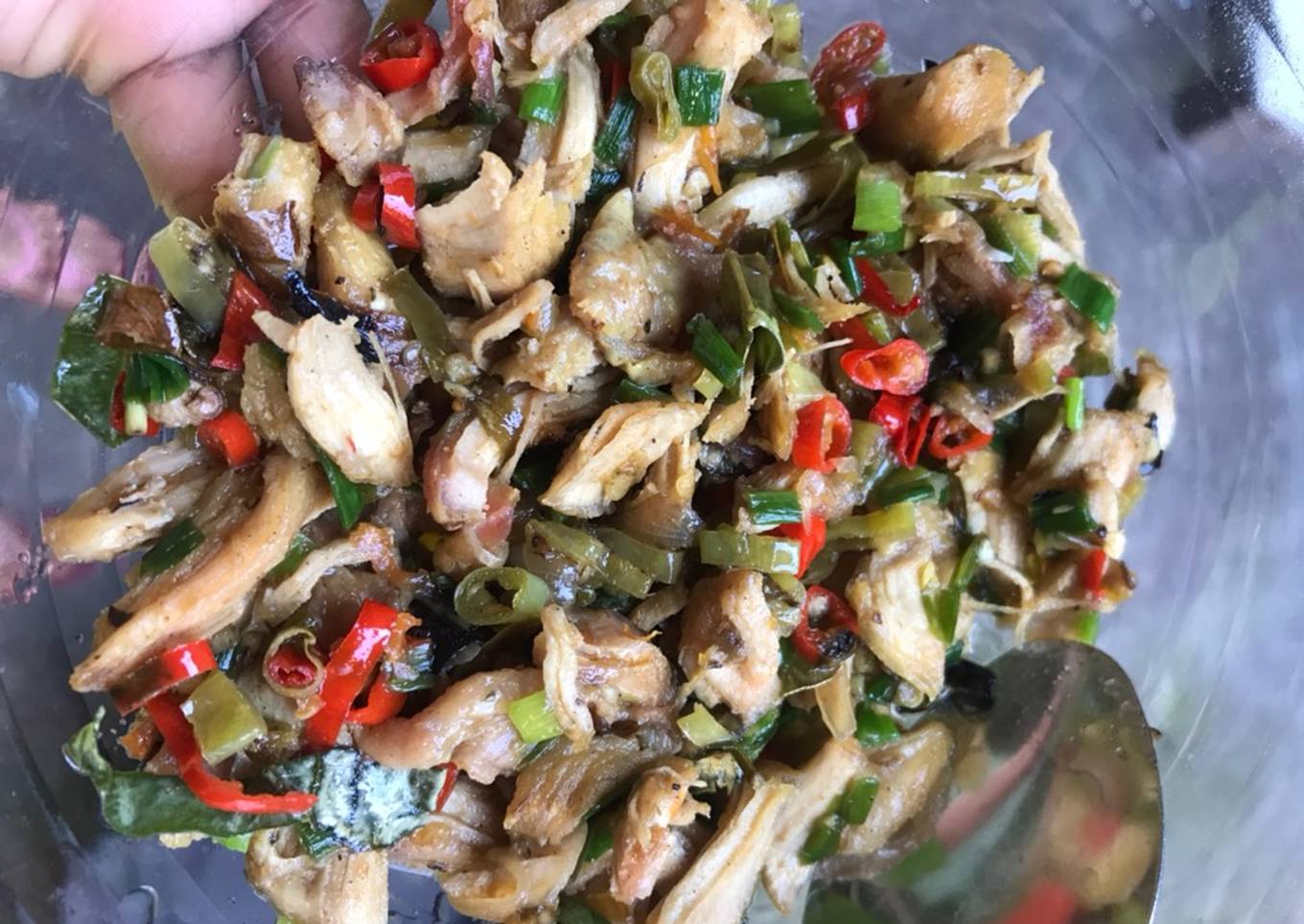 Ayam suwir sambal matah Ala Anak Kos