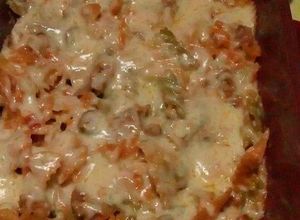 Foto de Massa com atum gratinada