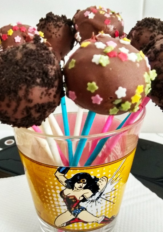 Una foto de Cakepops de oreo