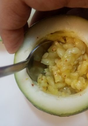 Passion fruit bhorta (প্যাশন ফল ভর্তা) রেসিপির প্রধান ছবি