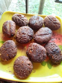 খাস্তা ঠেকুয়া(khasta thekua recipe in Bengali) রেসিপির প্রধান ছবি