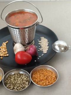 મિક્સ દાળ (Mix Dal Recipe In Gujarati) રેસીપી મુખ્ય ફોટો