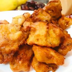 A picture of Dahi ky Pakoray.