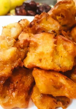 A picture of Dahi ky Pakoray.
