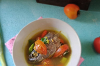 Langkah Mudah untuk Menyiapkan Kepala tongkol asam pedas, Lezat