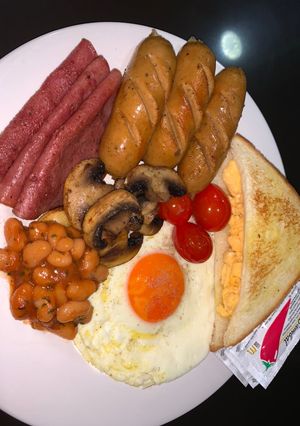 Foto resep English Breakfast by meee 🍳