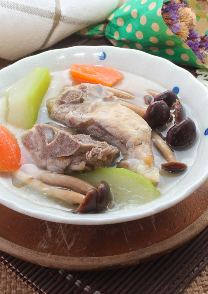 【厚生廚房】蒲仔菇菇湯 的食譜成品照片