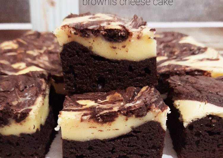 Langkah Mudah untuk Menyiapkan Brownis cheese cake, Lezat Sekali