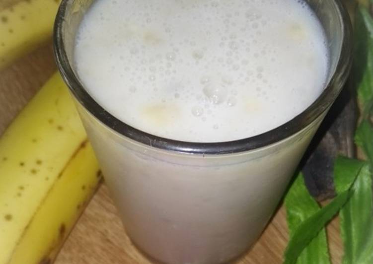 Banana shake (no shaker)