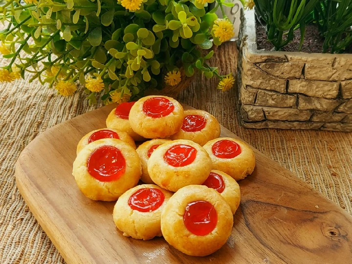 Recipe Strawberry Thumbprint Cookies the So Delicious Can spoil the tongue