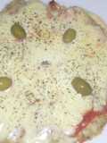 Pizza con masa de merluza