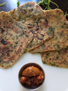 मेथी मसाला पराठा (Methi masala paratha recipe in hindi) रेसिपी मुख्य फोटो
