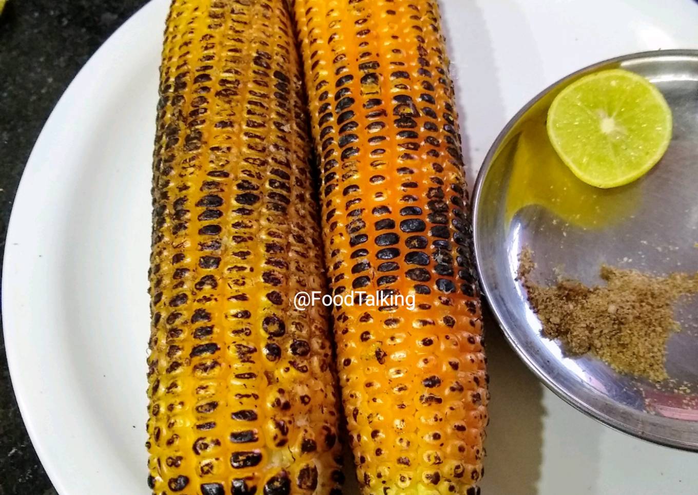 Roasted Corn Cobs(Maize)