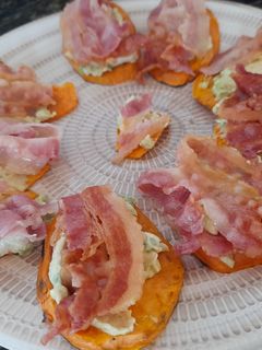 Una foto de Tapas de boniato con bacon 🥓