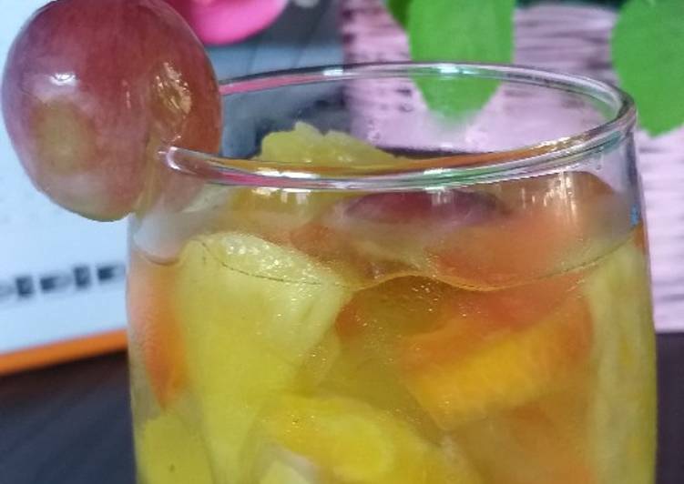 Tropicana Fruit Cocktail