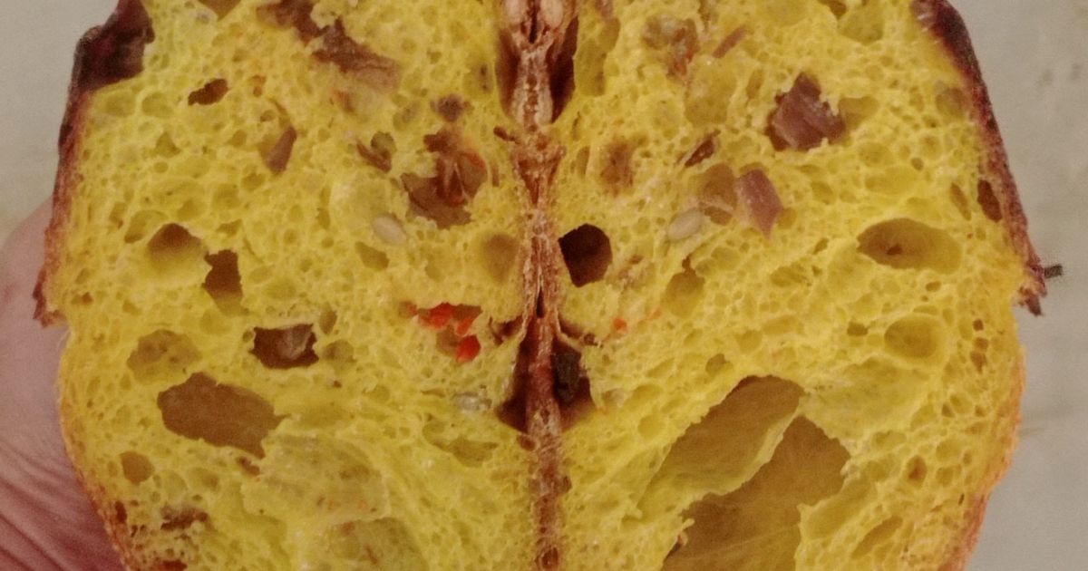 Dendeng Balado Biji Labu Kunyit Sourdough Bread