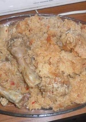 A picture of Chicken pulao.