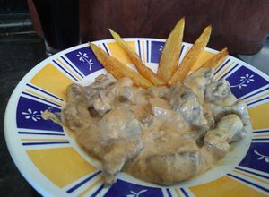 Foto de Estrogonofe de Contra-Filé com Champignons