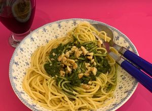Una foto de Mi pesto clásico