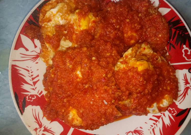 Bumbu Balado telur ceplok | Resep Bumbu Balado telur ceplok Yang Enak Banget