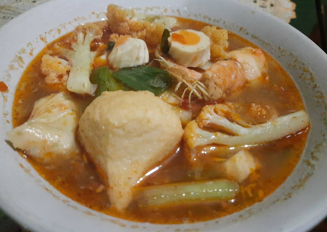 Tomyum bakso seafood /steamboat seger