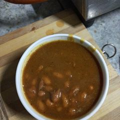 A picture of Restaurant Style Rajma Masala.