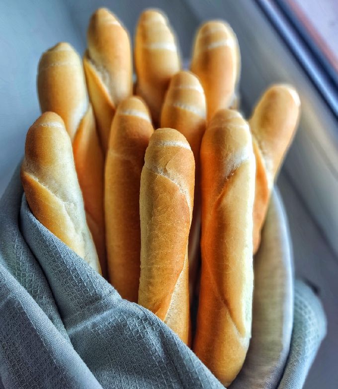 Házi hot-dog kifli 🌭 recept fotója