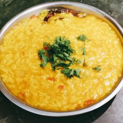 A picture of Restaurant style dal khichdi.