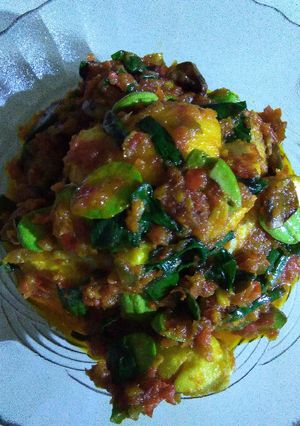 Foto resep Sambal telor pete daun bawang