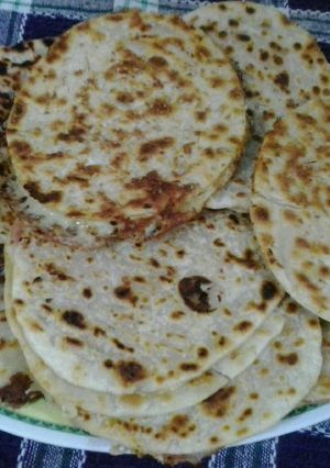 Una foto de Cuando El Apetito Apremia: Tapitas Asadas de Jamón y Queso