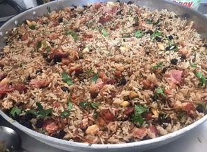 Una foto de Arroz Árabe. (Mi versión adaptada de la receta de Doris Jaime)