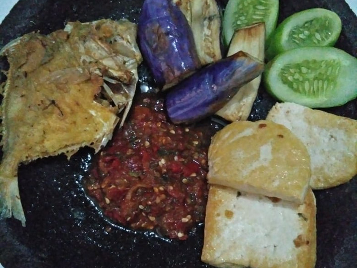 Ini dia! Bagaimana cara membuat Sambel penyetan yang lezat