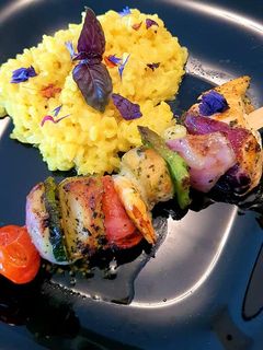 Une photo de Brochettes de Poissons St-Jacques et Crevettes