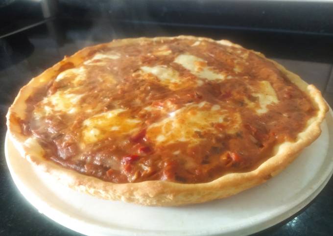 Pizza tipo Chicago Deep Dish Receta de aliciaarechavala- Cookpad