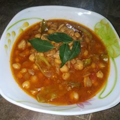 A picture of Murg choley.