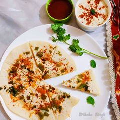 A picture of Uttapam.