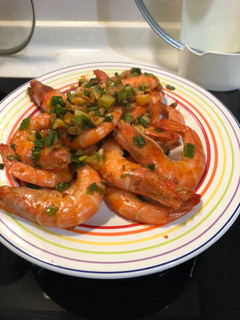 蔥蒜香白蝦🦐 的食譜成品照片