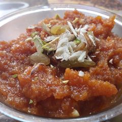 A picture of Instant gajar ka halwa.