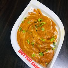 A picture of Butter chicken.