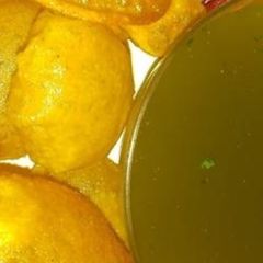 Golgappe A picture of Golgappe.