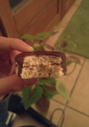 Una foto de Alfajores - Ojitos - Galletitas (vegan)