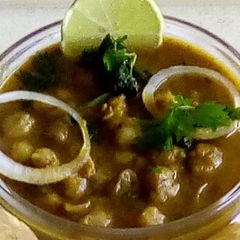 A picture of Chole/ Chenna masala.