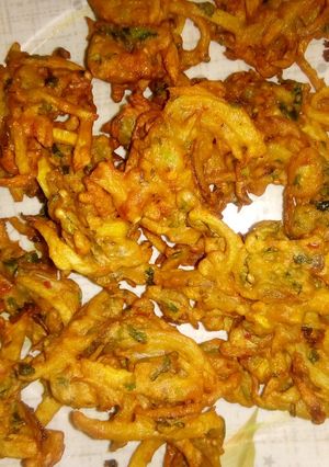 A picture of Chips pakoray.